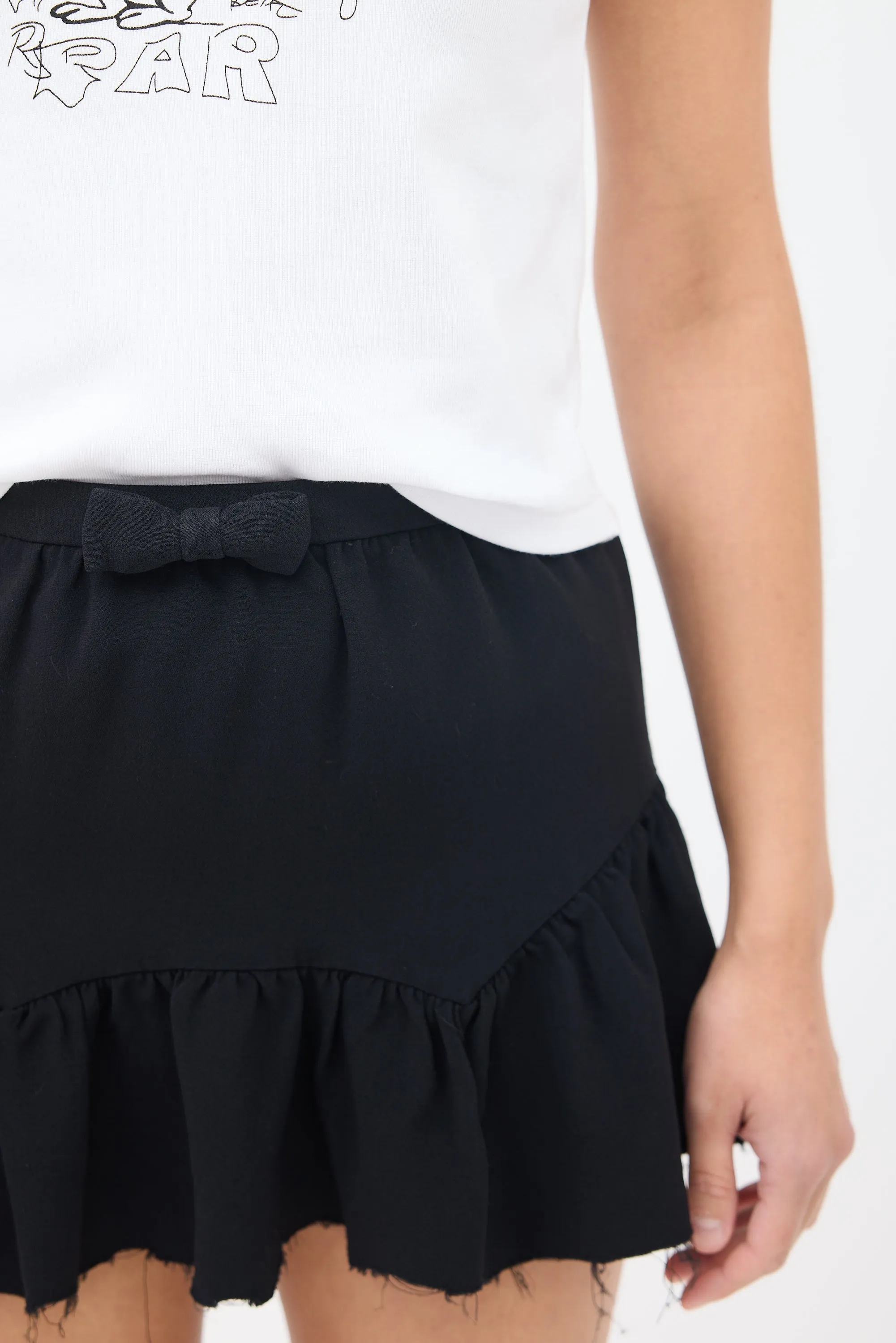 Black Bow Raw Hem Ruffled Skirt