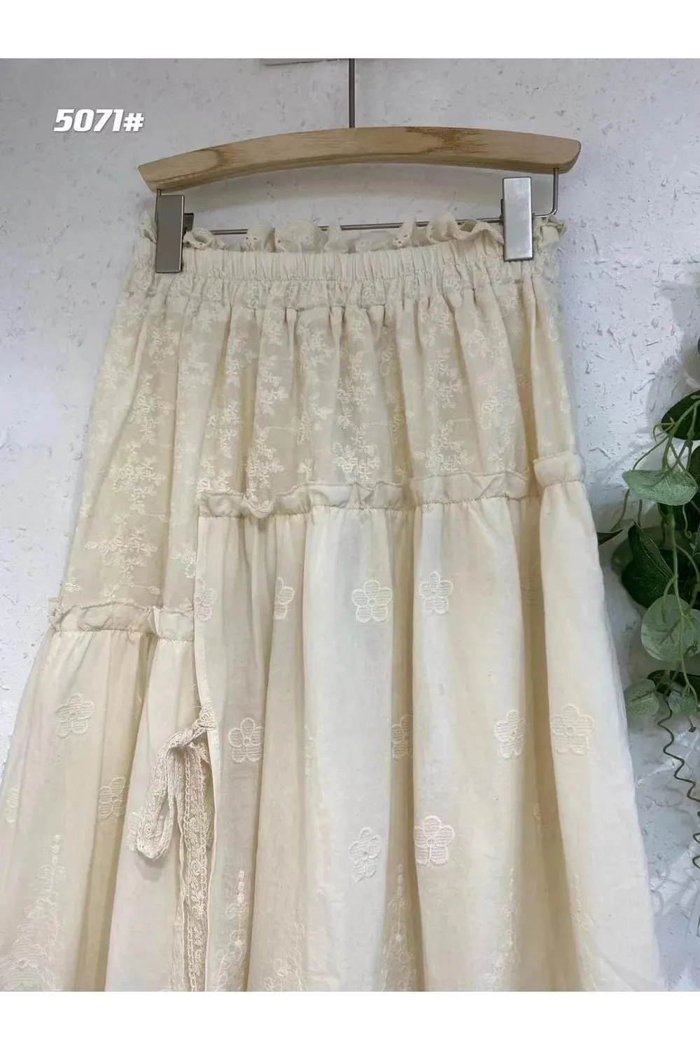 Hollow Out Pleated Linen Skirt