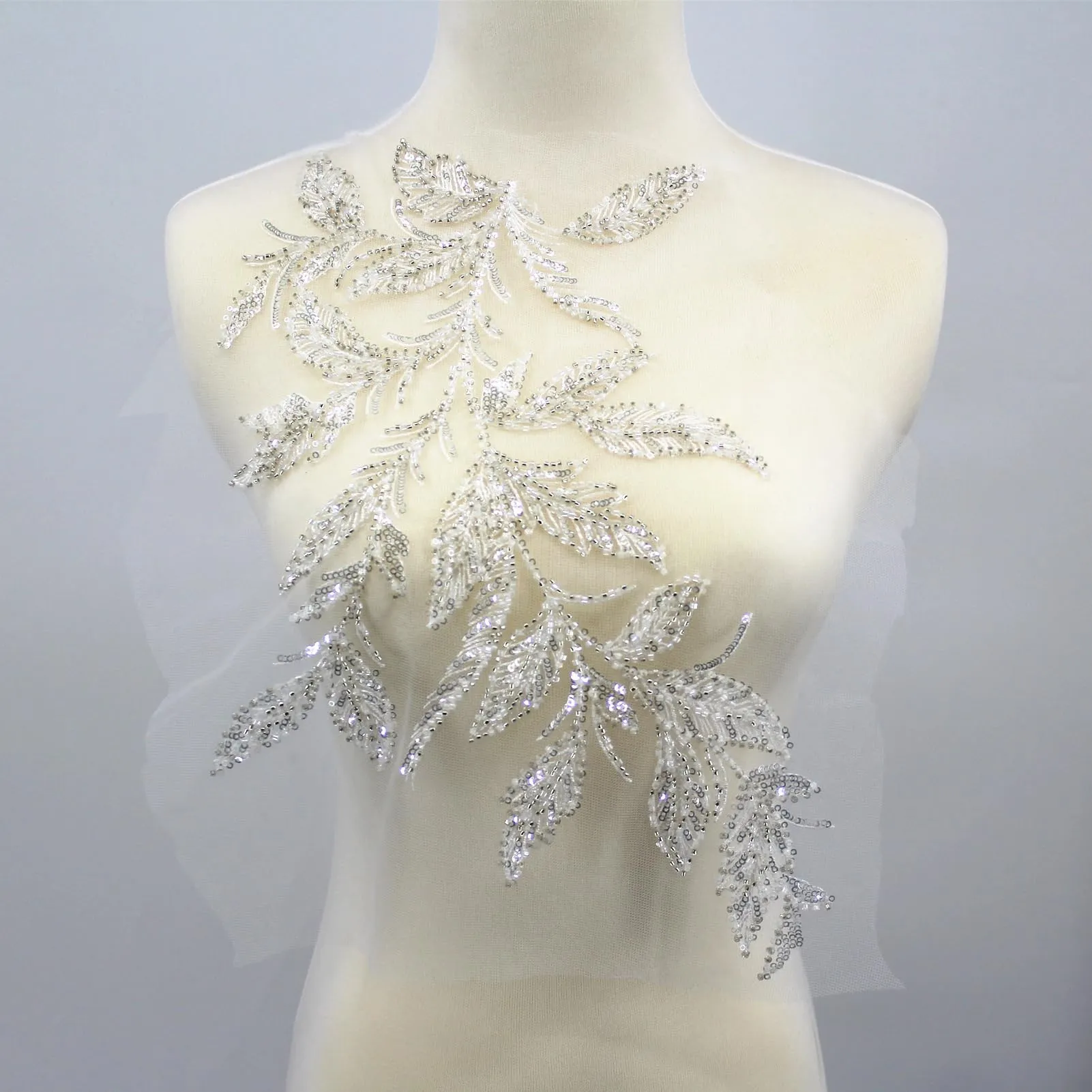 SUNMOVE 1PC 3D Beaded Embroidery Sequin Lace Applique Sew On Flower Fabric Collar Patch for Wedding Gown Dress Bridal DIY Crafts
